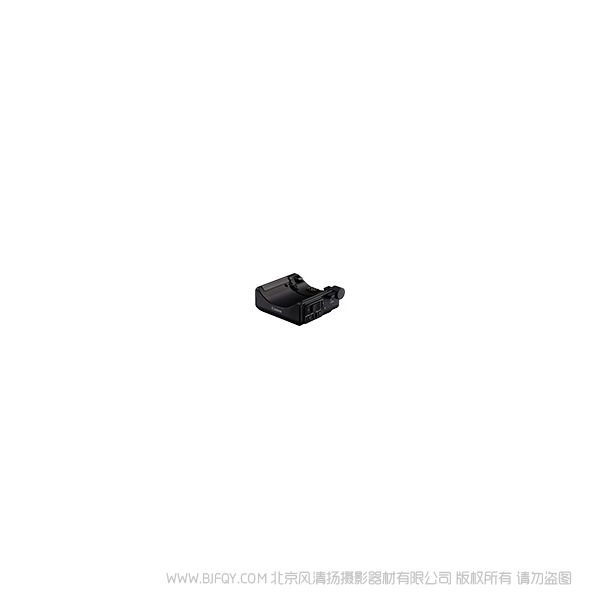 佳能 PZ-E1 电动变焦适配器 佳能首款电动变焦适配器PZ-E1,可以搭配EF-S 18-135mm f/3.5-5.6 IS USM使用,实现稳定流畅的变焦驱动。搭配此附件进一步模糊了相机与摄像机的界限。
