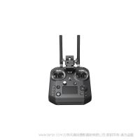 大疆 Cendence 遥控器   多达5路模拟控制通道，以及超过10个自定义按钮，可以全面提升操控效率； 