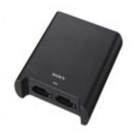 索尼 SBAC-UT100  双插槽 SxS PRO+ 和 SxS-1 固态存储 Thunderbolt 2 和 USB 3.0 读写器